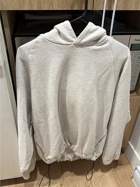 Hooded Pullover Sweater in Light Gray